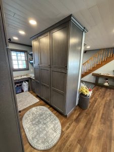 mudroom